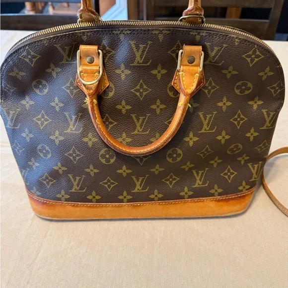 Louis Vuitton Classic Monogram Alma PM Satchel - Picture 1 of 3